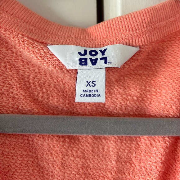 Coral JoyLab Cropped Pullover - Picture 4 of 6